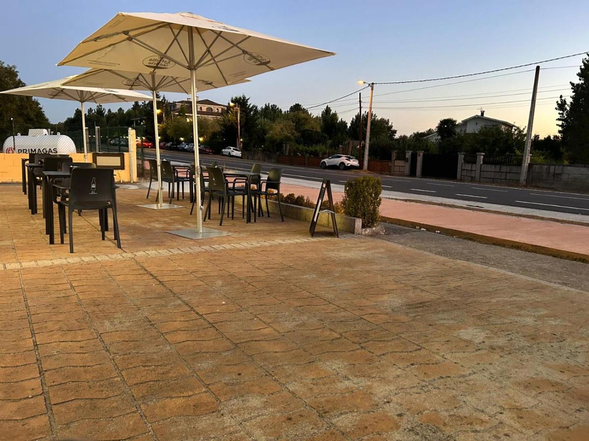Hostal Restaurante Aqua Оренсе Экстерьер фото
